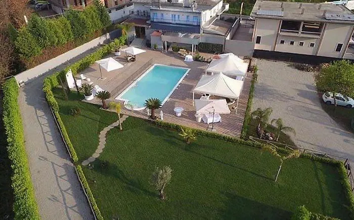 住宿加早餐酒店 Alba Chiara Taurianova